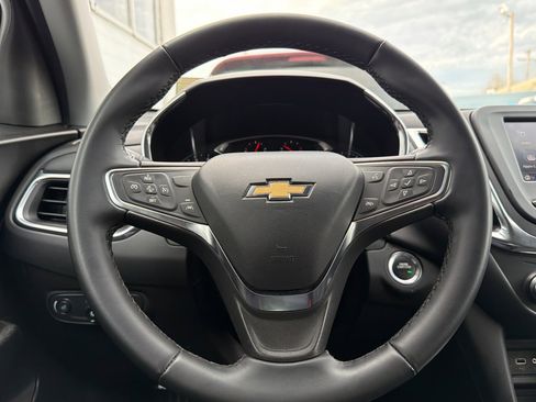 Used 2024 Chevrolet Equinox LT AWD/4WD image 23