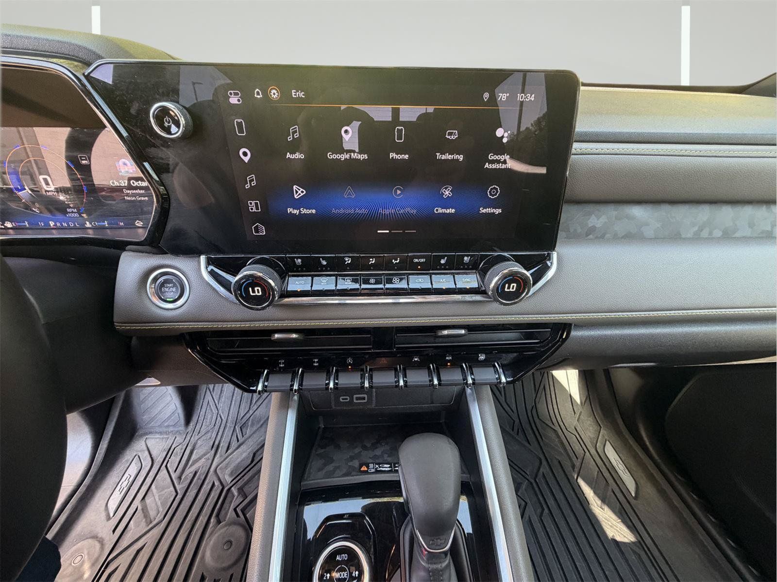 Used 2023 Chevrolet Colorado ZR2 w/ ZR2 Convenience Package III AWD/4WD image 25