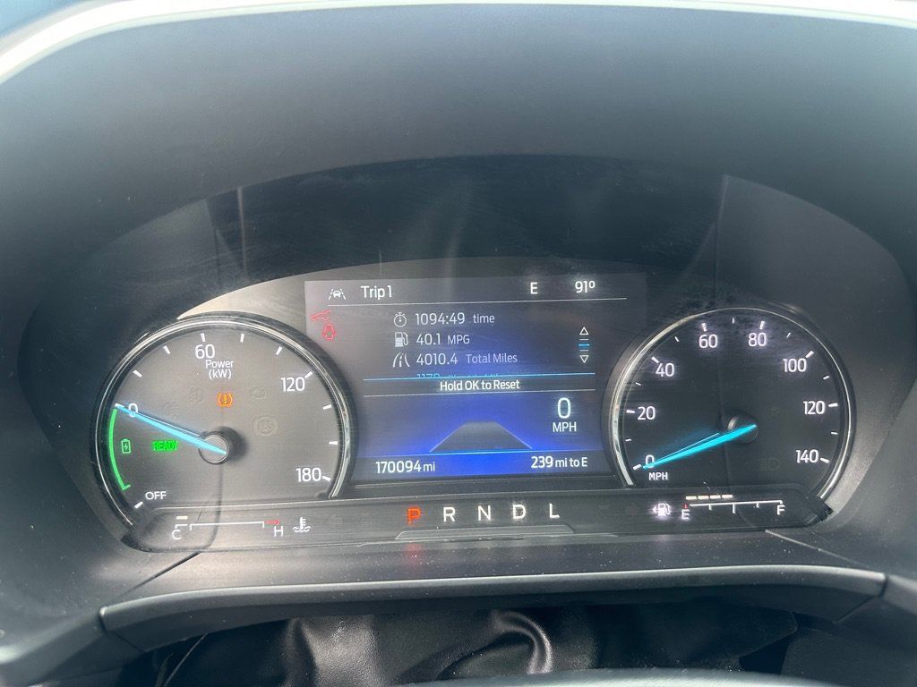 Used 2022 Ford Escape SE AWD/4WD image 18