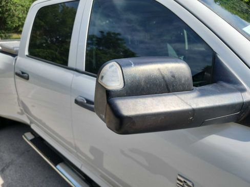 Used 2016 RAM 3500 Tradesman w/ Chrome Appearance Group RWD image 14