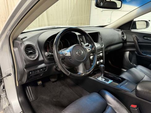 Used 2012 Nissan Maxima 3.5 SV w/ Premium Pkg image 10
