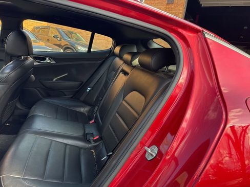 Used 2020 Kia Stinger GT2 image 7