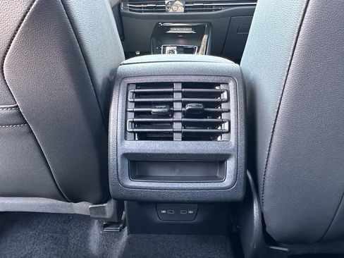 New 2025 Volkswagen GTI SE image 8