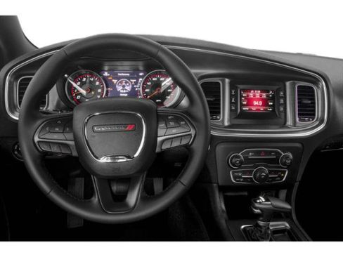 Used 2015 Dodge Charger SE w/ Popular Equipment Group image 10