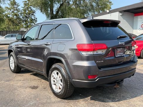 Used 2018 Jeep Grand Cherokee Laredo AWD/4WD image 6