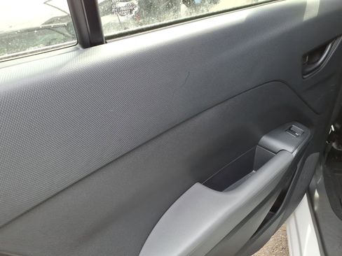 Certified 2025 Subaru Impreza 2.0i image 18