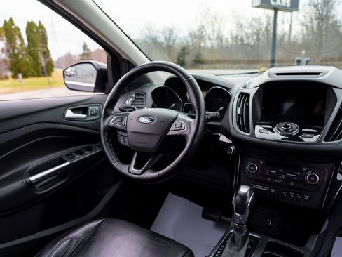 Used 2018 Ford Escape Titanium image 26