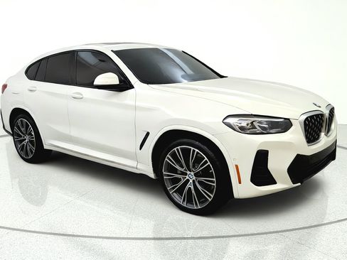 Used 2024 BMW X4 xDrive30i w/ Premium Package AWD/4WD image 1