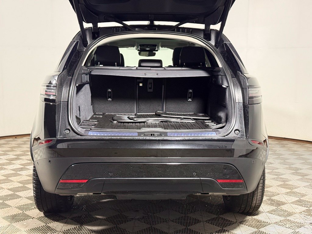 Used 2025 Land Rover Range Rover Velar S AWD/4WD image 6