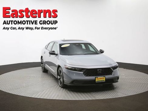Used 2025 Honda Accord Sport image 48