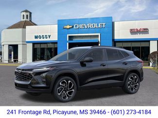 New 2026 Chevrolet Trax RS w/ Driver Confidence Package FWD video 2