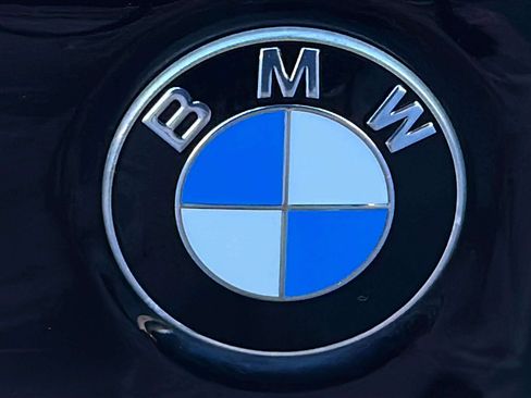 Used 2018 BMW 530i xDrive image 57