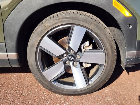 Used 2024 Hyundai Santa Fe Limited image 7