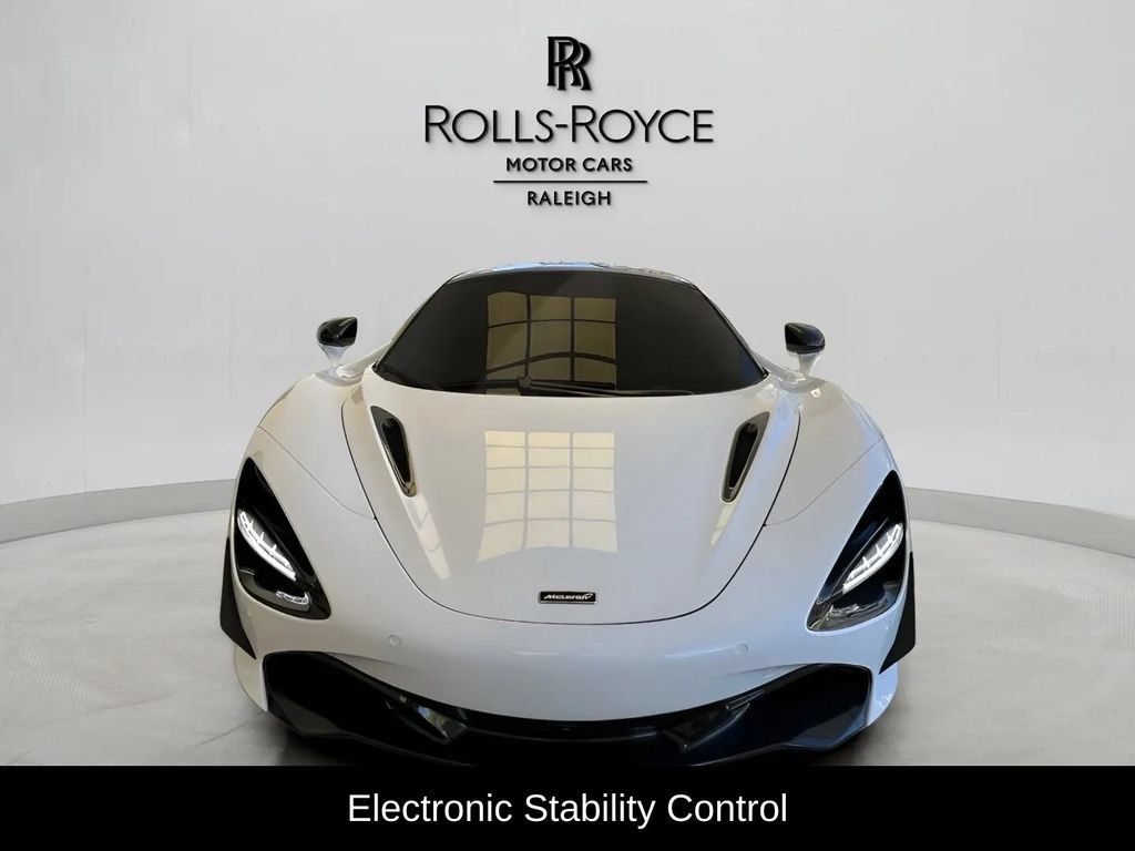 Used 2018 McLaren 720S Performance RWD image 9