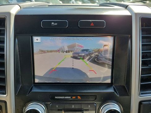 Used 2017 Ford F150 Lariat w/ Equipment Group 502A Luxury image 32