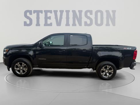 Used 2018 Chevrolet Colorado Z71 AWD/4WD image 2