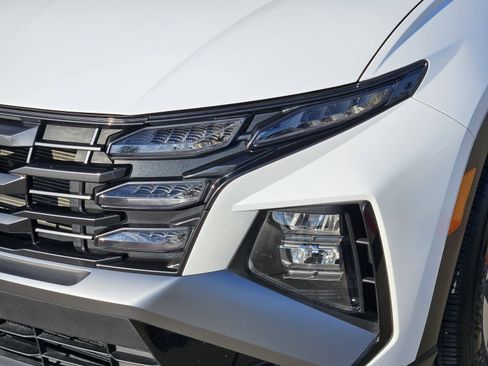 Used 2025 Hyundai Tucson SEL FWD image 11