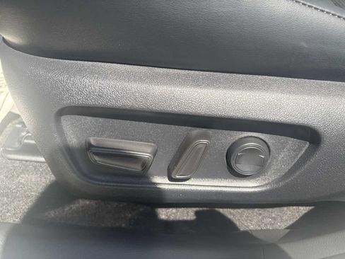 Used 2026 Toyota RAV4 XLE Premium AWD/4WD image 27