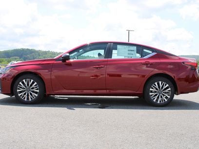 New 2026 Nissan Altima 2.5 SV