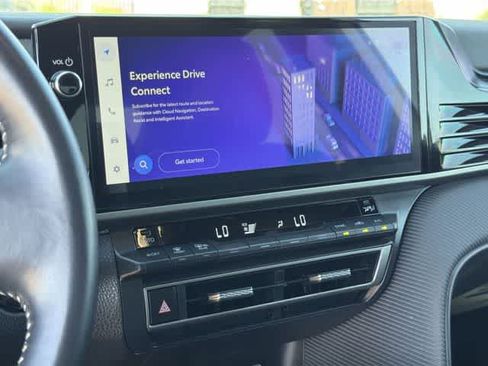 Used 2025 Toyota Camry SE w/ Multimedia Upgrade Package FWD image 21