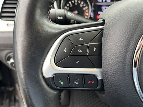 Used 2019 Jeep Compass Latitude w/ Cold Weather Group image 23