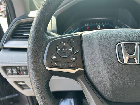Used 2022 Honda Odyssey EX image 15