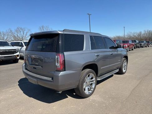 Used 2020 GMC Yukon SLT w/ Premium Edition image 3