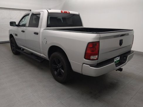 Used 2018 RAM 1500 Express w/ Express Value Package RWD image 3