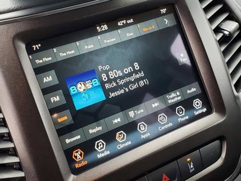 Used 2022 Jeep Cherokee Trailhawk w/ Trailer Tow Group image 15