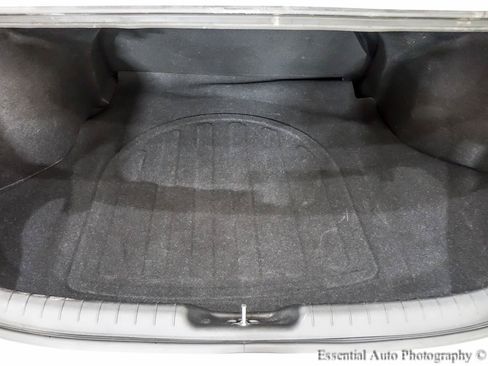 Used 2022 Hyundai Elantra SEL FWD image 26