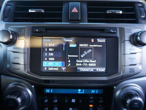 Used 2018 Toyota 4Runner Limited image 10