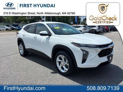 Used 2024 Chevrolet Trax LS w/ LS Convenience Package
