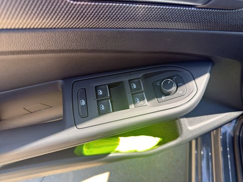 New 2026 Volkswagen Golf AWD/4WD image 10