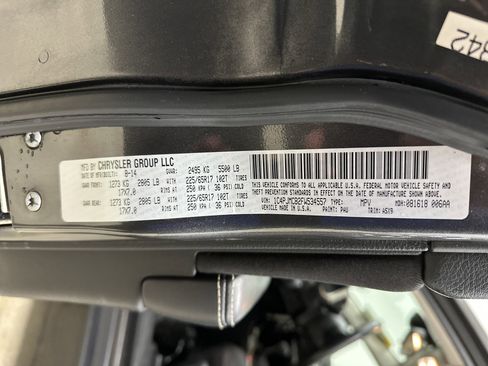 Used 2015 Jeep Cherokee Latitude w/ Cold Weather Group image 35