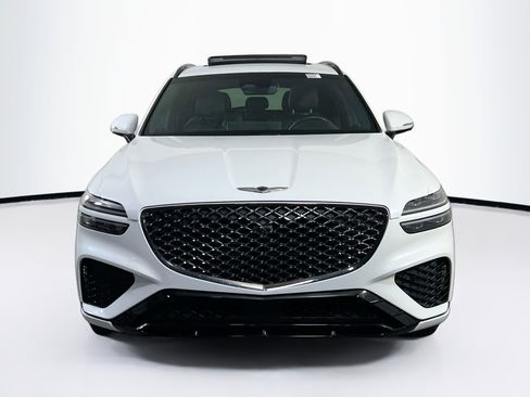 Used 2023 Genesis GV70 3.5T Sport w/ Sport Advanced Package AWD/4WD image 2