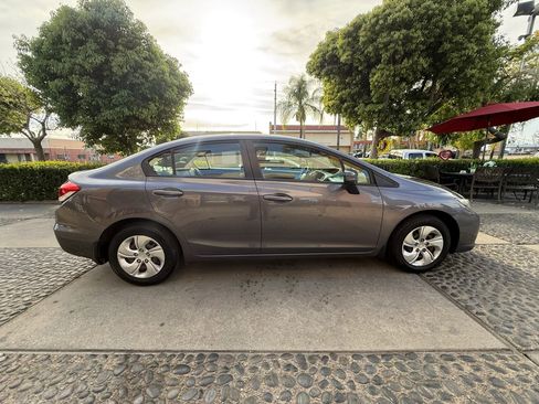 Used 2015 Honda Civic LX image 4