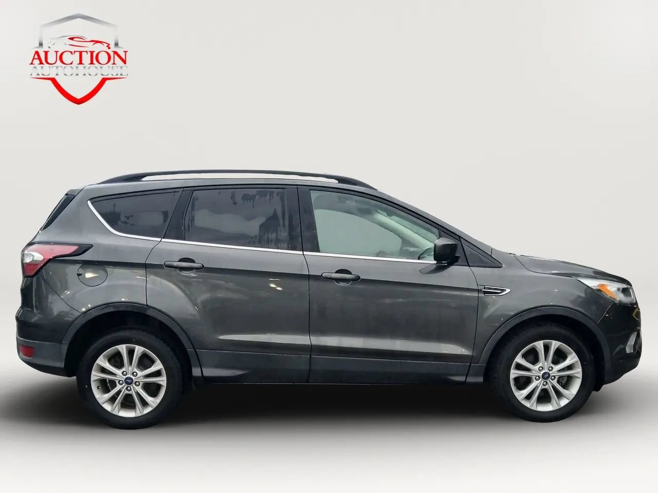 Used 2018 Ford Escape SEL FWD image 4