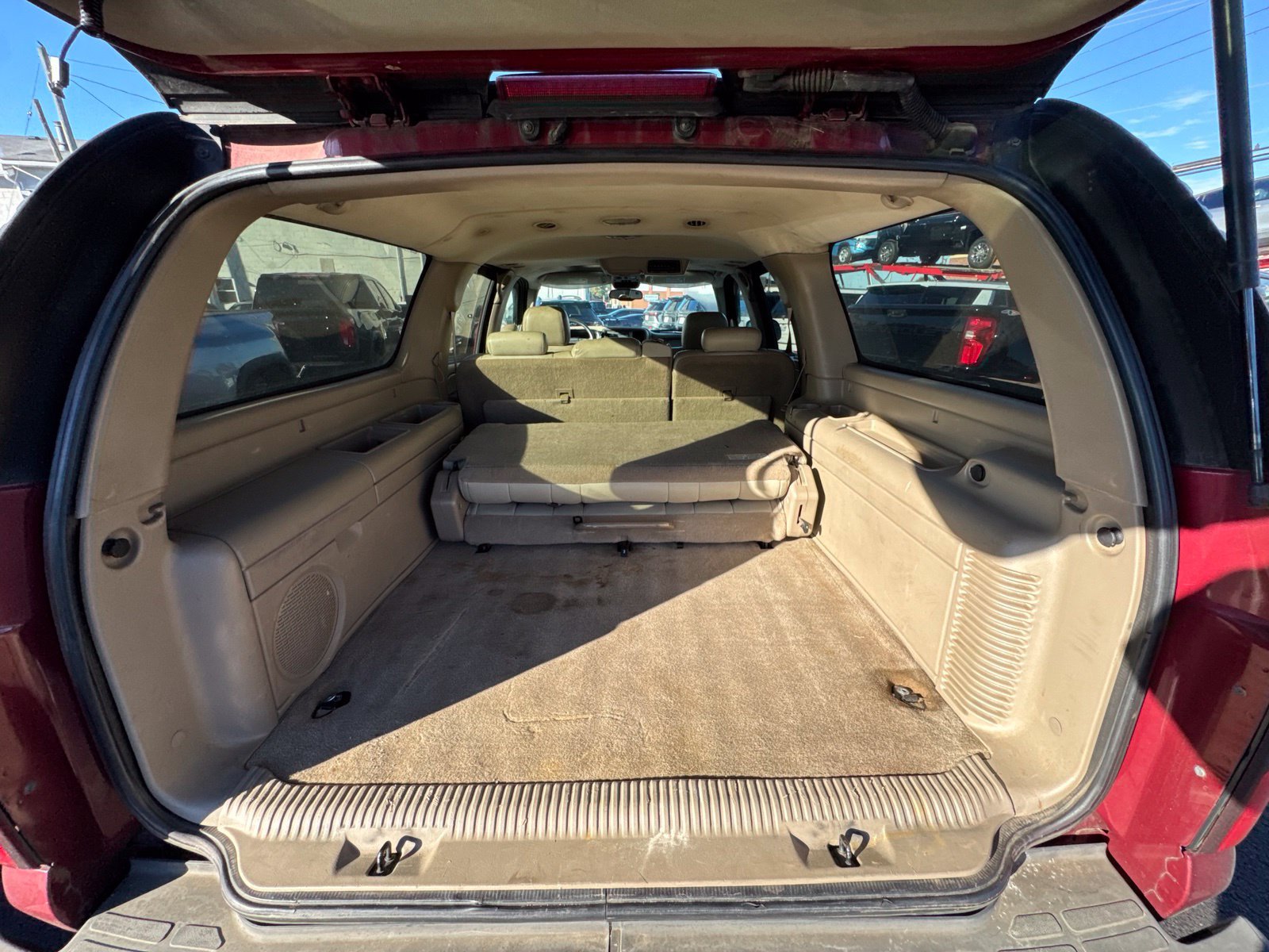Used 2004 Chevrolet Suburban LT w/ Preferred Equipment Group AWD/4WD image 29