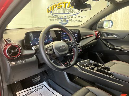 Used 2026 Chevrolet Equinox RS w/ LPO, Floor Liner Package AWD/4WD image 18