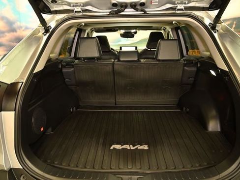 Used 2025 Toyota RAV4 XLE Premium image 54