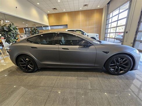 Used 2021 Tesla Model S Plaid image 6