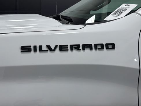 Used 2024 Chevrolet Silverado 1500 RST w/ True North Edition Plus AWD/4WD image 43