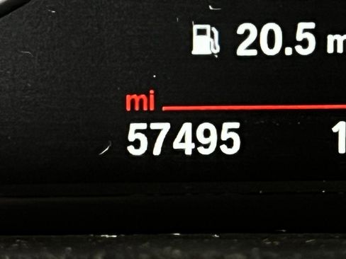 Used 2017 BMW X3 xDrive28i image 11