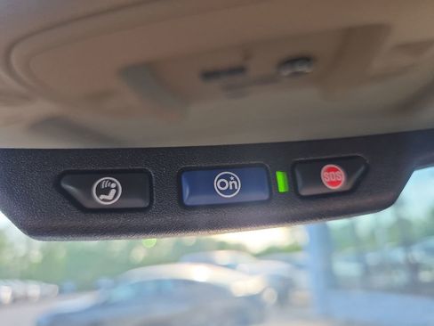 Used 2018 Chevrolet Tahoe Premier AWD/4WD image 73