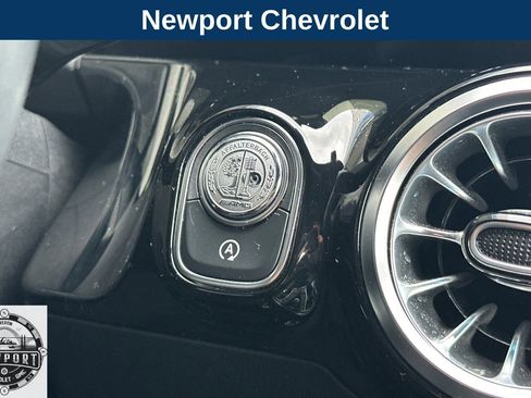 Used 2023 Mercedes-Benz GLA 250 4MATIC image 23