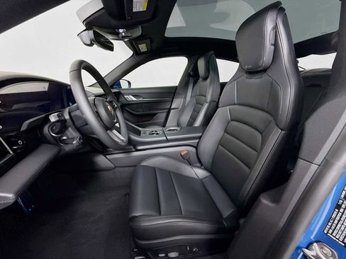 New 2026 Porsche Taycan image 5