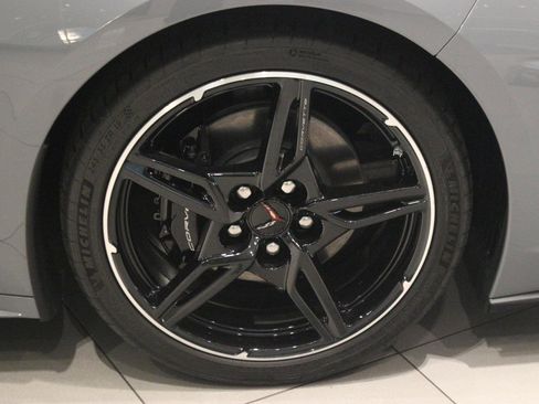 Used 2025 Chevrolet Corvette Stingray Coupe w/ Battery Protection Package image 31