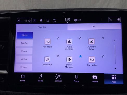 Used 2023 Chrysler Pacifica Touring image 25