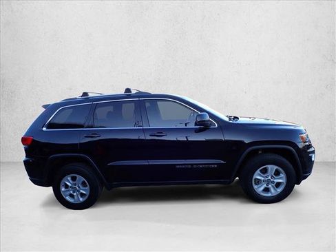 Used 2017 Jeep Grand Cherokee Laredo w/ Quick Order Package 23E image 5