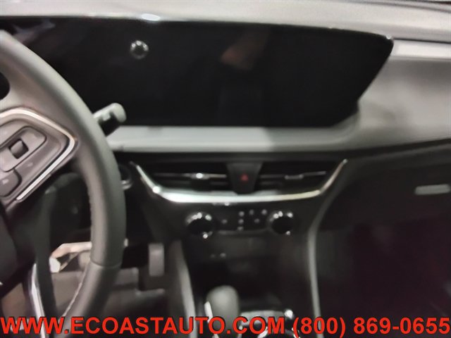Used 2025 Buick Encore GX Preferred FWD image 12